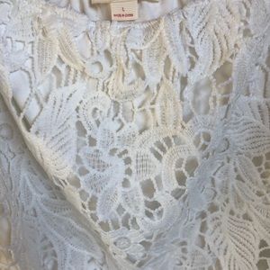 Pinky Tops - 🚨SALE- send an offer!! White top! Pinky Tops - 🚨SALE- send an offer!! White top!